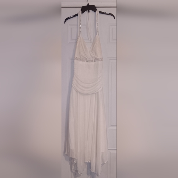 Trixxi Womens Lace Fit Silky Chiffon Gathered Dress Jagged Hem Silver Trim XL - Picture 1 of 4
